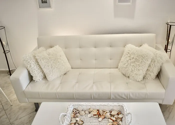 Отель Aeolos Art & Eco Adults Only Имеровигли