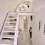 Aeolos Art & Eco Adults Only Hotel Imerovigli (Santorini)