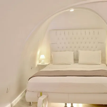 Aeolos Art & Eco Adults Only イメロヴィグリ