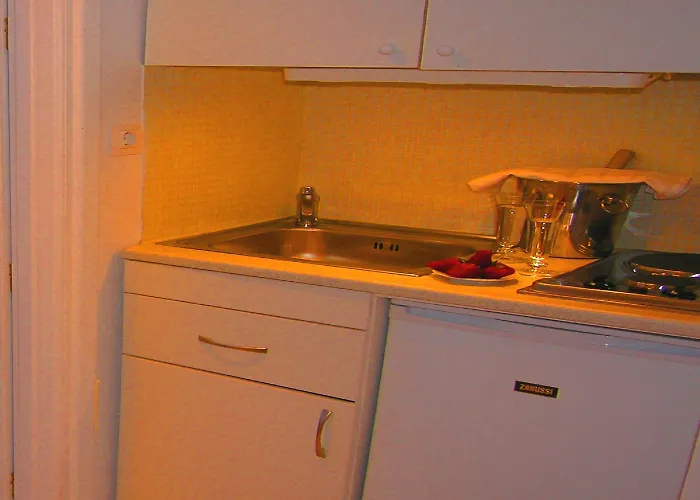 Aeolos Art & Eco Adults Only Imerovigli (Santorini)