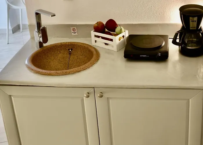 Aeolos Art & Eco Adults Only