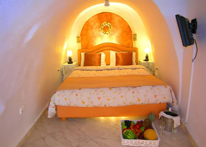 Aeolos Art & Eco Adults Only Imerovigli (Santorini)